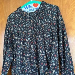 Doen Plum Top - size Small, Campagne Floral